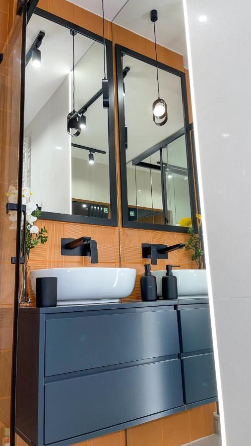 Comfortable 1-Room Apartment Close To The Center Варшава Екстер'єр фото