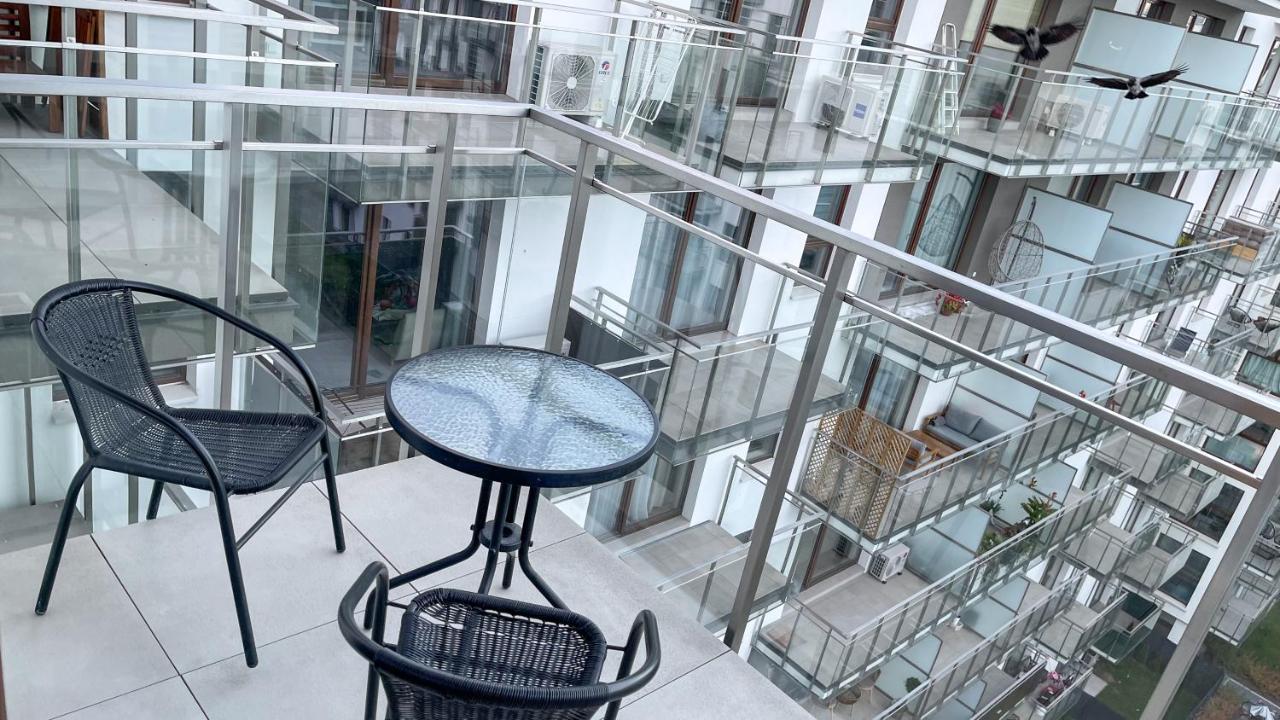 Comfortable 1-Room Apartment Close To The Center Варшава Екстер'єр фото