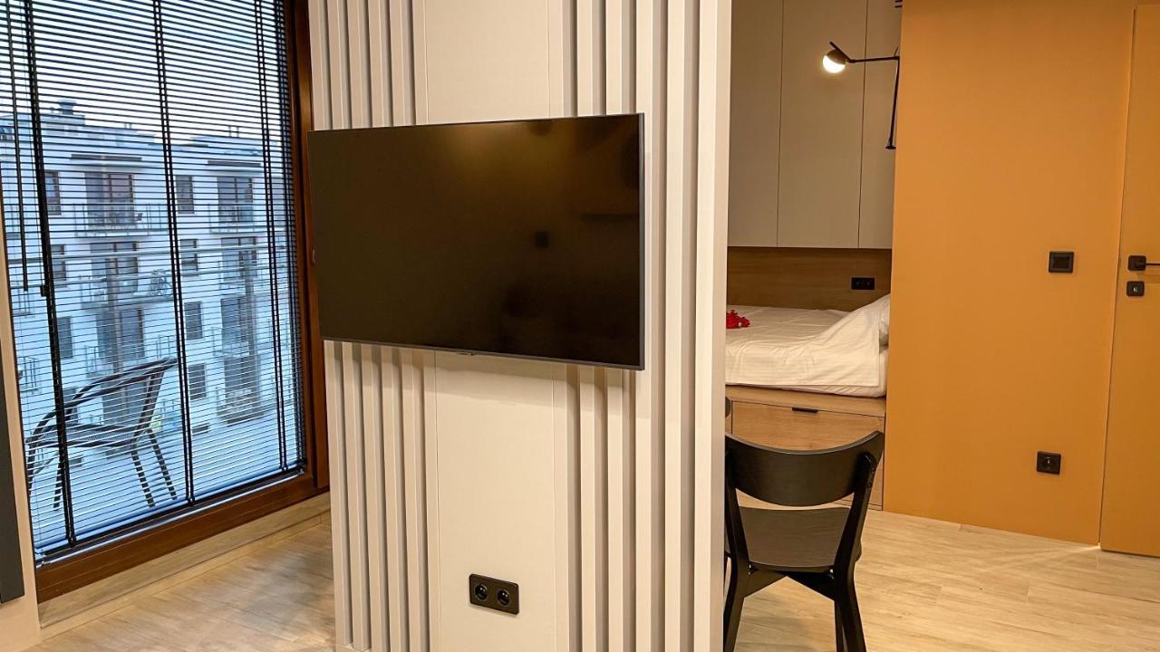 Comfortable 1-Room Apartment Close To The Center Варшава Екстер'єр фото