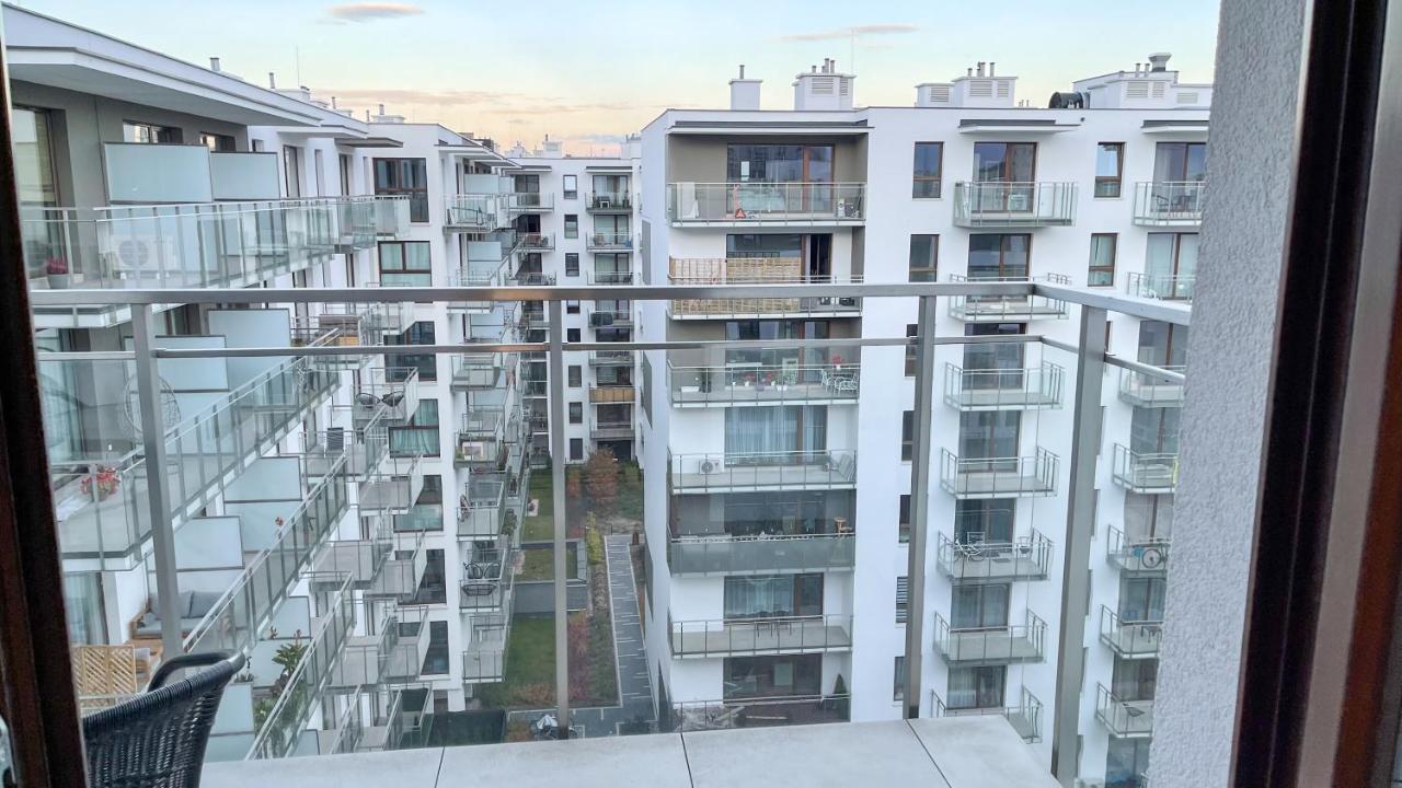 Comfortable 1-Room Apartment Close To The Center Варшава Екстер'єр фото